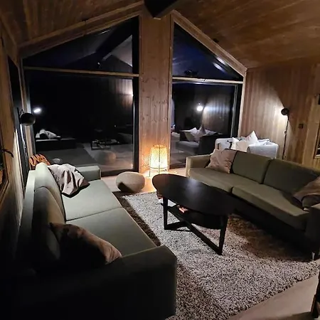 Fjellhytte Med Panoramautsikt Pa Liaasen I Valdres Reinli